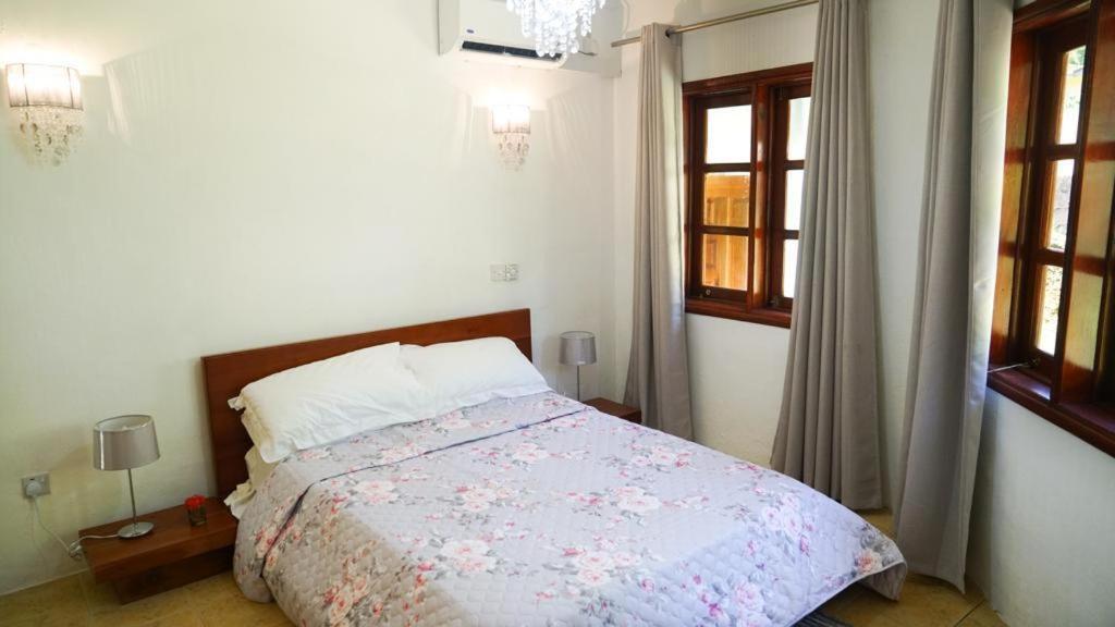 Ogumka, Self Catering , Beoliere, Mahe Hotel Victoria Exterior foto